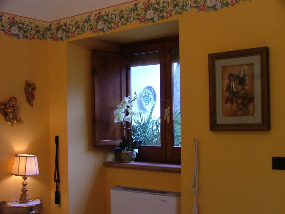 Orchid Corner Guesthouse Meta Exterior foto